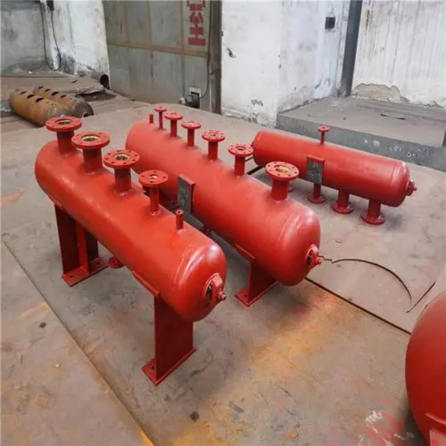 江汉分集水器安装高度